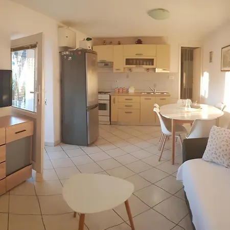 House Zarko * Pucisca