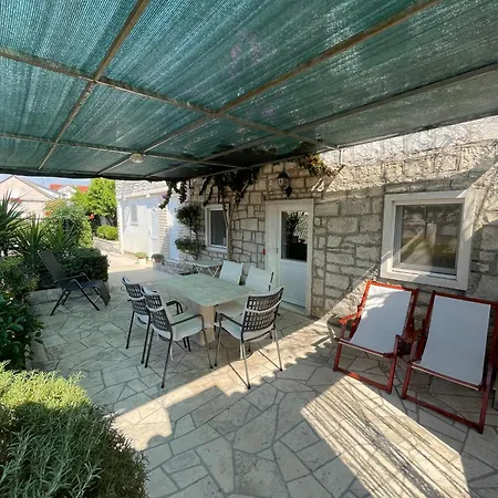 Willa House Zarko